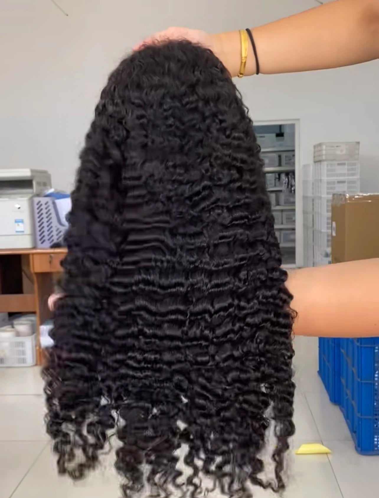 Curly Wavy Glueless Lace Wig